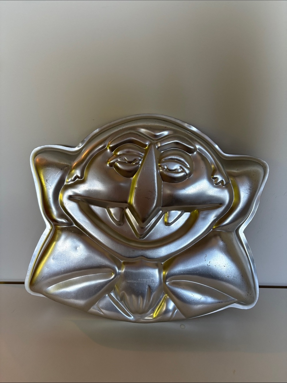Vintage 1977 Wilton The Count Sesame Street Cake Pan 502-7431